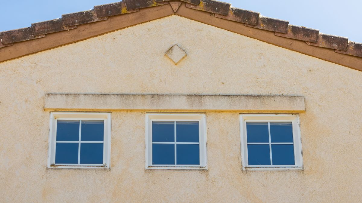 Elastomérico vs. acrílico: ¿cuál conviene para el estuco de Arizona?